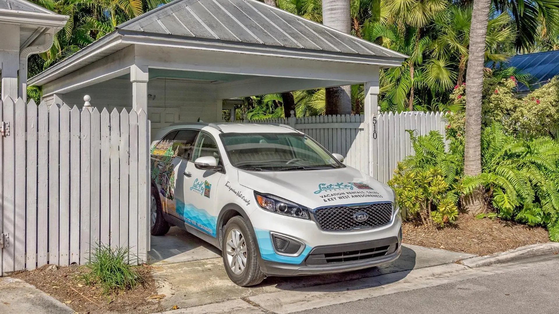 Bahamian Bamboo By Last Key Realty Key West